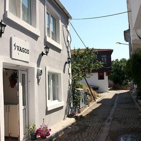 Casa De Vagos Hostel Bozcaada Exterior photo